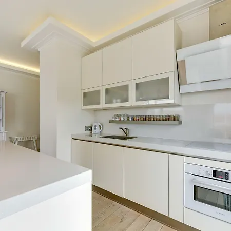 Old Town Swietego Ducha By Renters Apartmán *