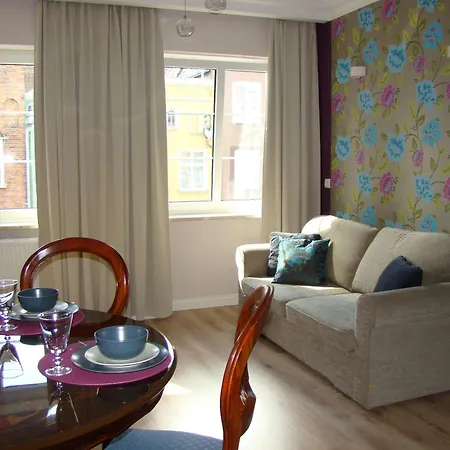 Dom & House - Old Town Swietego Ducha Economy Apartment Gdansk