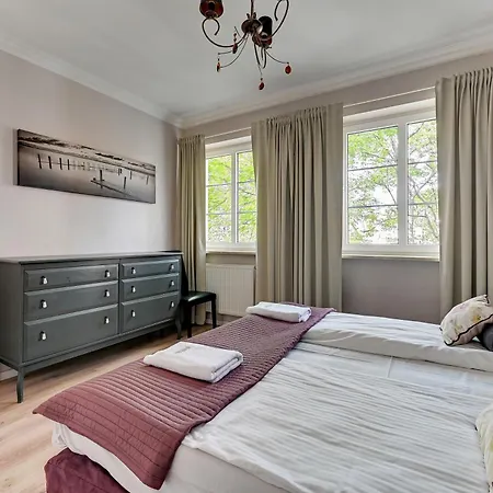 Dom & House - Old Town Swietego Ducha Economy Lägenhet