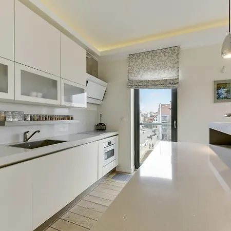 Dom & House - Old Town Swietego Ducha Economy Lägenhet