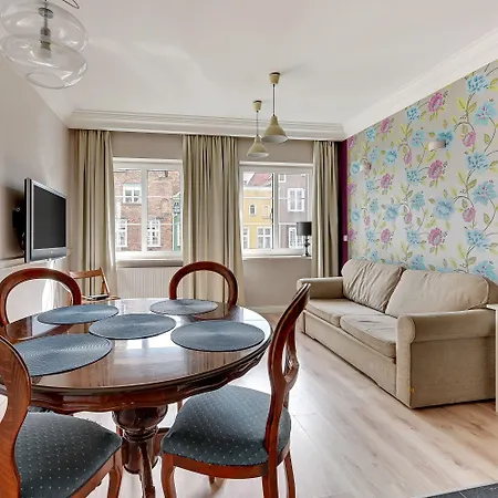Old Town Swietego Ducha By Renters
