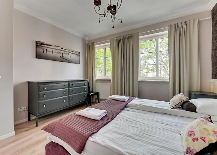 Dom & House - Old Town Swietego Ducha Economy アパート