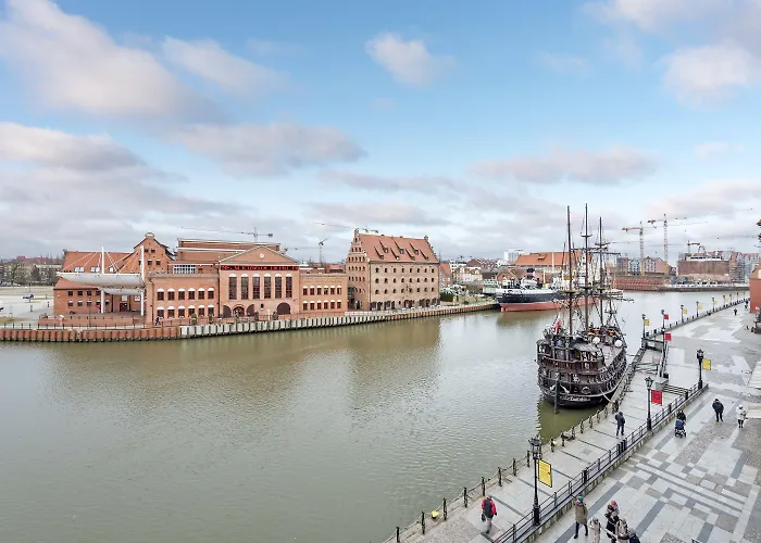 Gdansk Old Town Swietego Ducha Apartment By Noclegi Renters גדנסק