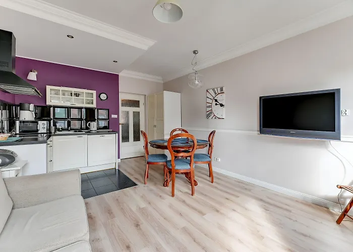 Dom & House - Old Town Swietego Ducha Economy アパート *