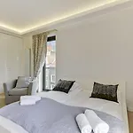 Old Town Swietego Ducha By Renters Gdańsk