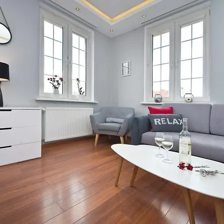 Old Town Swietego Ducha By Renters * Gdańsk