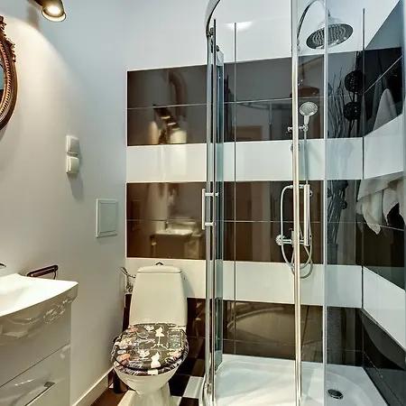 Old Town Swietego Ducha By Renters Lägenhet Gdańsk